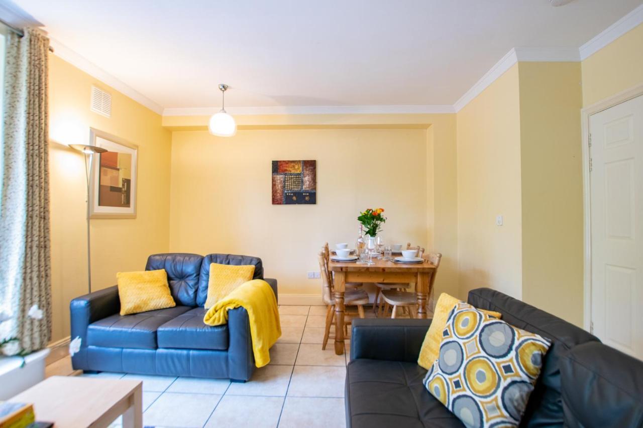 126 - Gort Na Coiribe 4 Bedroom Duplex, By Shortstays Galway Luaran gambar