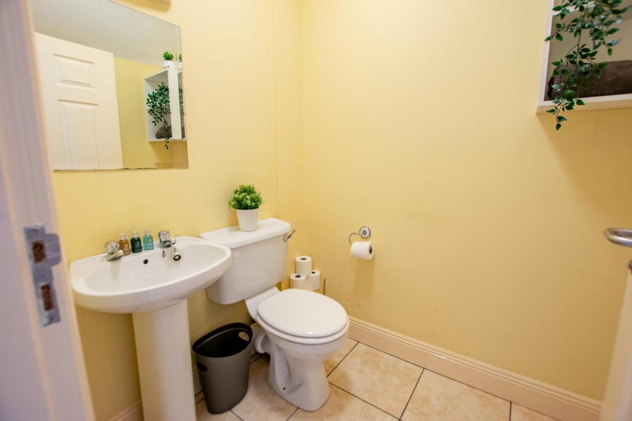 126 - Gort Na Coiribe 4 Bedroom Duplex, By Shortstays Galway Luaran gambar